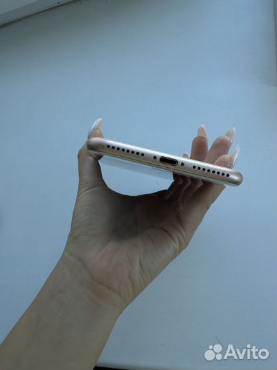Телефон iPhone 8 plus 64гб