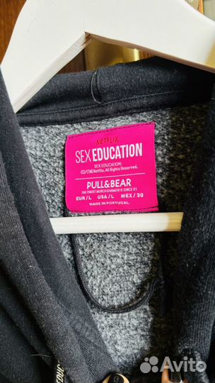 Толстовка SexEducation