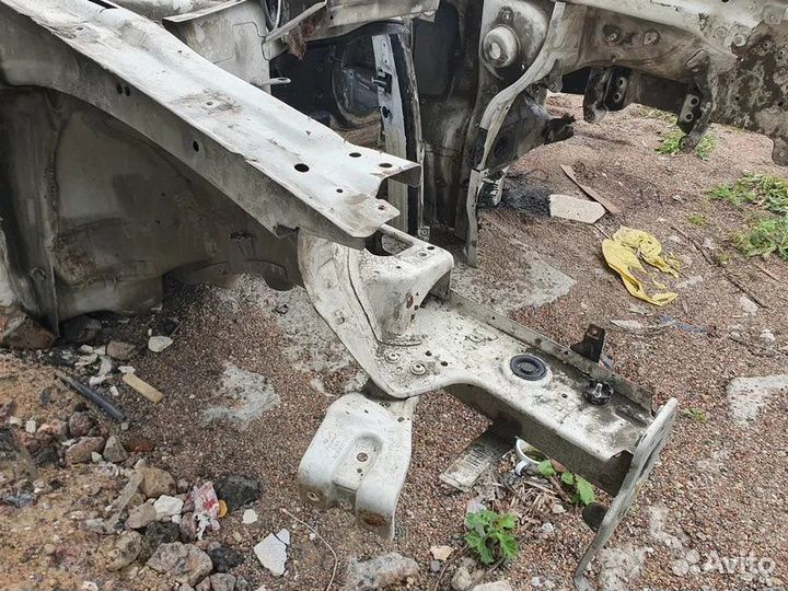 Лонжерон правый пассат б6