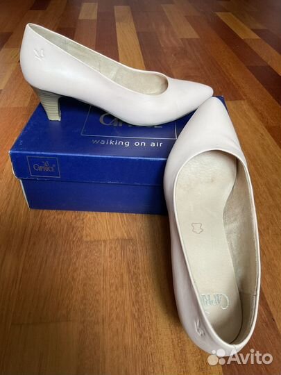 Туфли женские 39 размер Capriche и босоножки