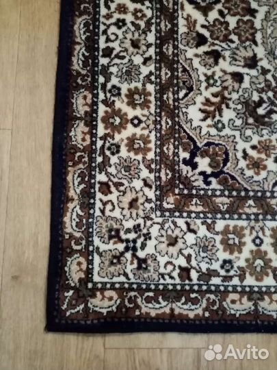 Ковер шерстяной