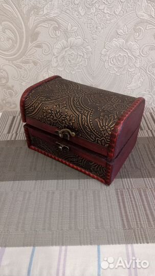 Сундук деревянный новый