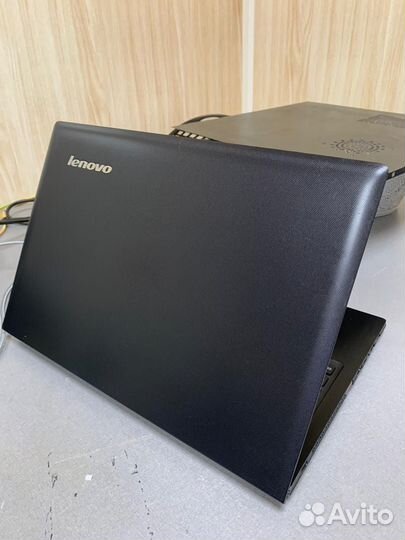 Ноутбук lenovo Intel Core i7