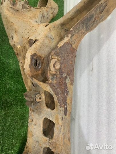 Подрамник задний Opel Vectra седан Z18XE 2005