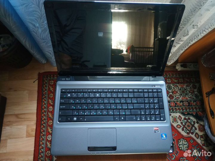 Ноутбук Asus core i3