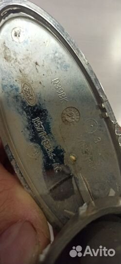 Продам эмблему форд мондео 3