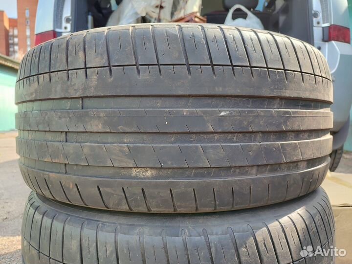 Michelin Pilot Sport 3 245/40 R18 97Y