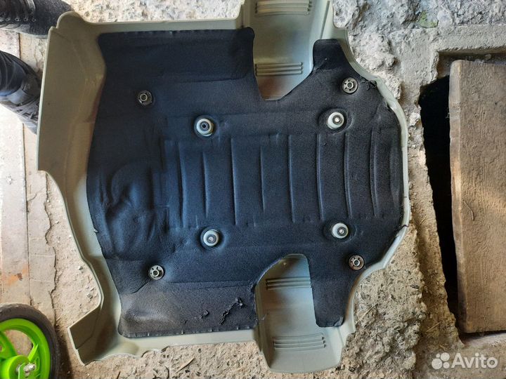 Декоративная крышка двигателя бмв х5 4.4