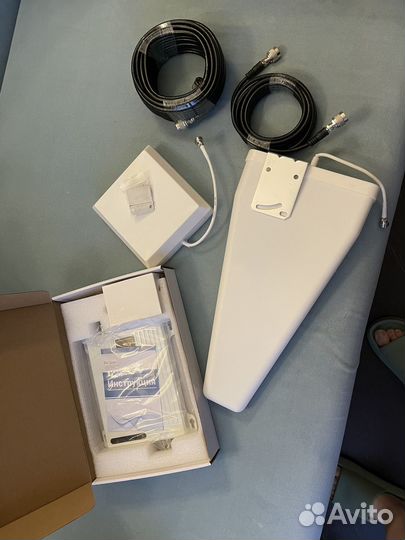 Трехчастотный усилитель сотовой связи и интернета