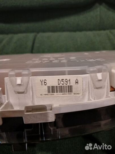 Панель приборов Mazda demio