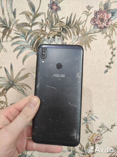 ASUS Zenfone Max (M2) ZB633KL, 3/32 ГБ