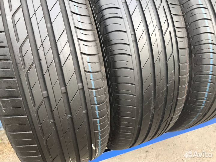 Bridgestone Turanza T001 215/50 R18
