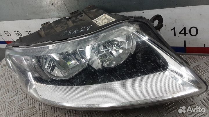 Фара правая Audi A6 4F/C6 рест. 2009
