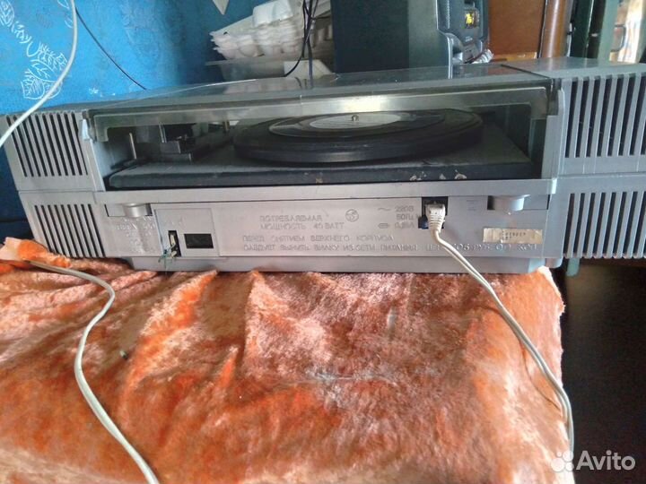Проигрыватель винила