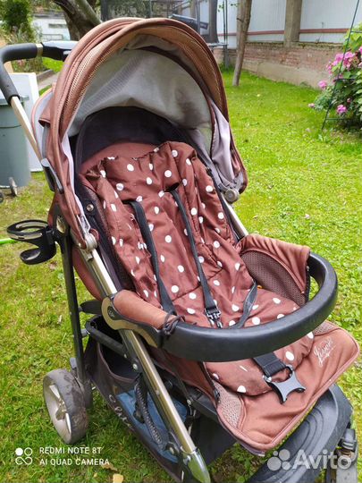 Прогулочная коляска