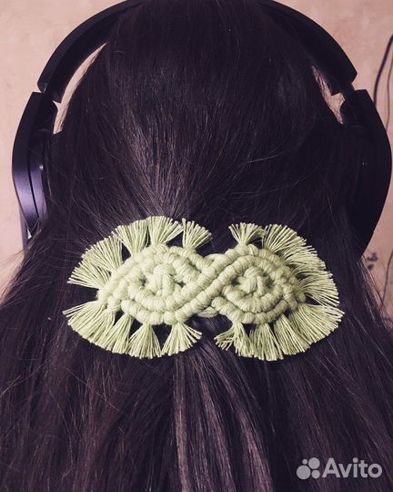 Заколка для волос ручной работы