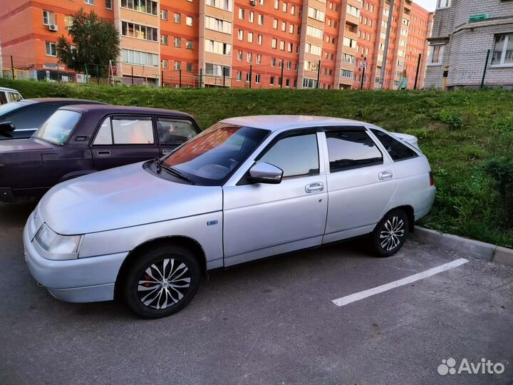 ВАЗ 2112 1.5 МТ, 2003, 274 628 км