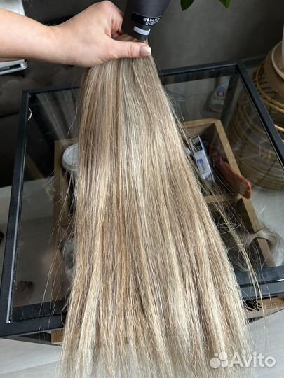 Волосы на капсулах мелирование прямые 60