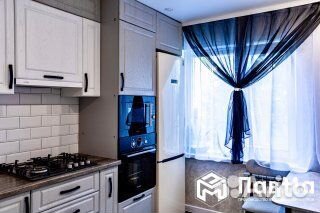 Кухонные гарнитуры в потолок 100*166