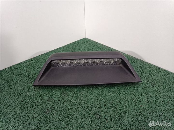 Дополнительный стоп-сигнал Renault Fluence K4M838