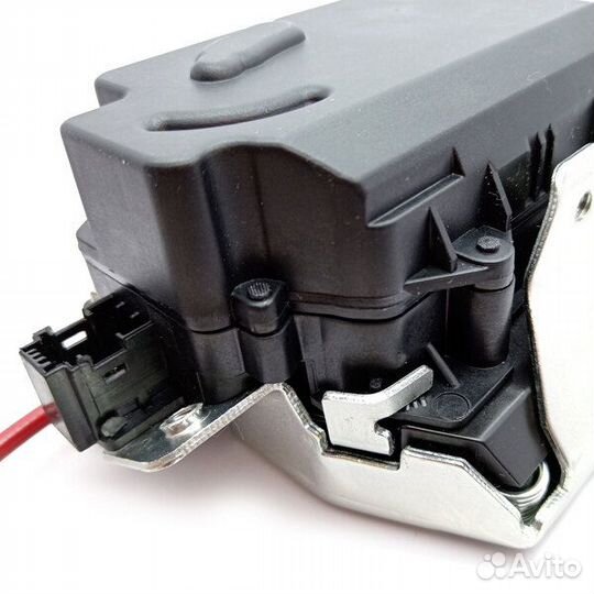 Замок задней двери для Mercedes W211