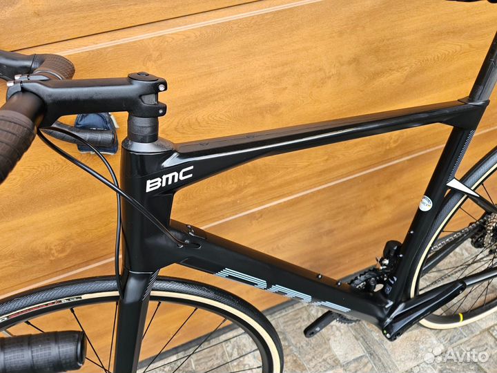 Гравел BMC Road Machine five (56) 105 di2 Black