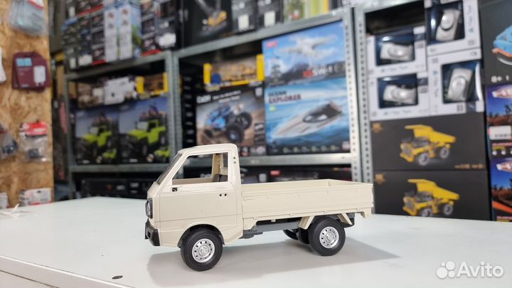 Радиоуправляемая машина грузовик WPL D12 Mini RTR