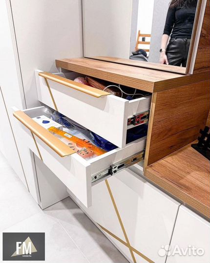 Шкаф трехстворчатый (и другие)