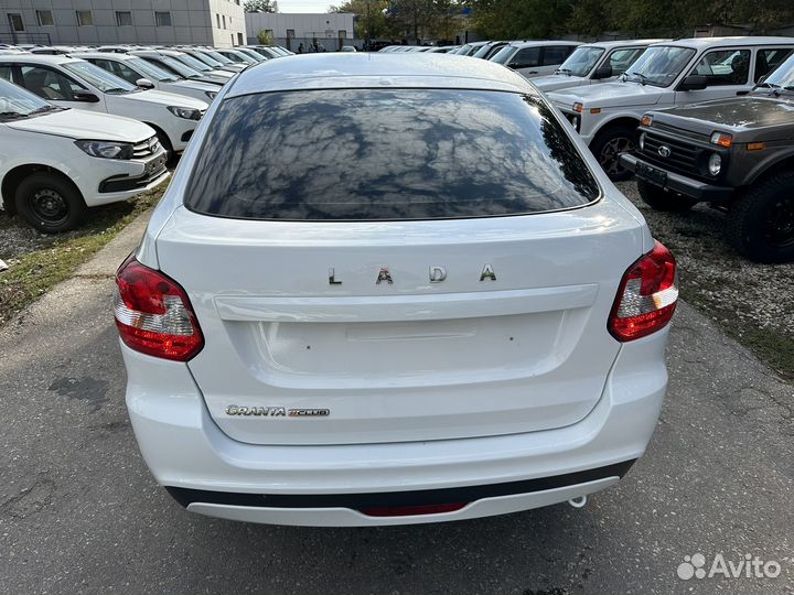 LADA Granta 1.6 МТ, 2023, 5 км