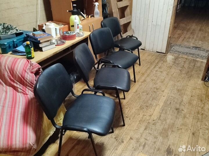 Офисный стул