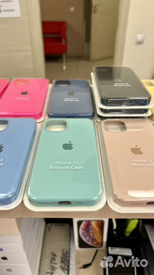 Чехол Silicone Case iPhone 13