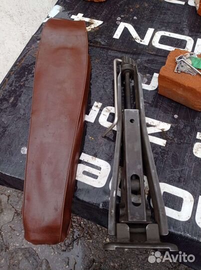 Винтовой домкрат СССР