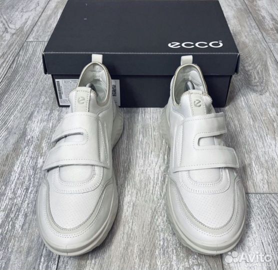 41 р Новые кроссовки Ecco ATH-1FTR W