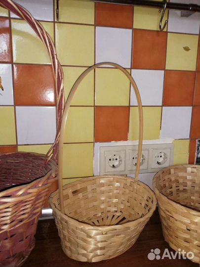 Корзина плетеная
