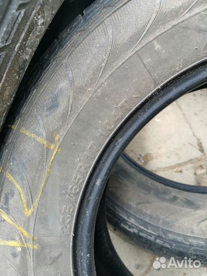 Kumho Solus KH14 235/65 R17