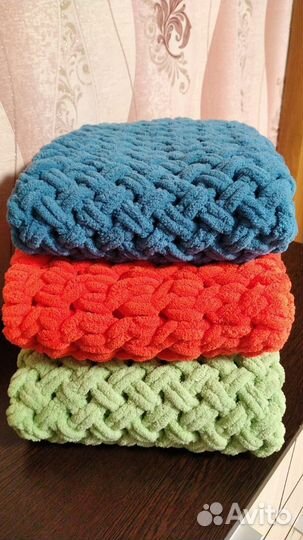 Плед детский вязаный