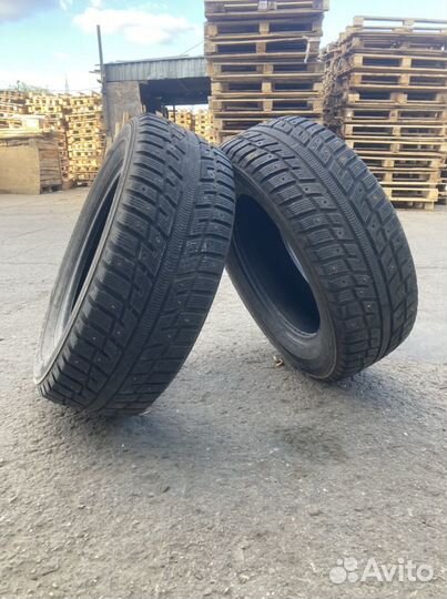 Kumho I'Zen KW22 215/60 R16