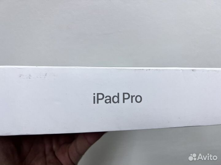 Koмплект iPad 11 Pro M2 256 Gb + Magic Keyboard