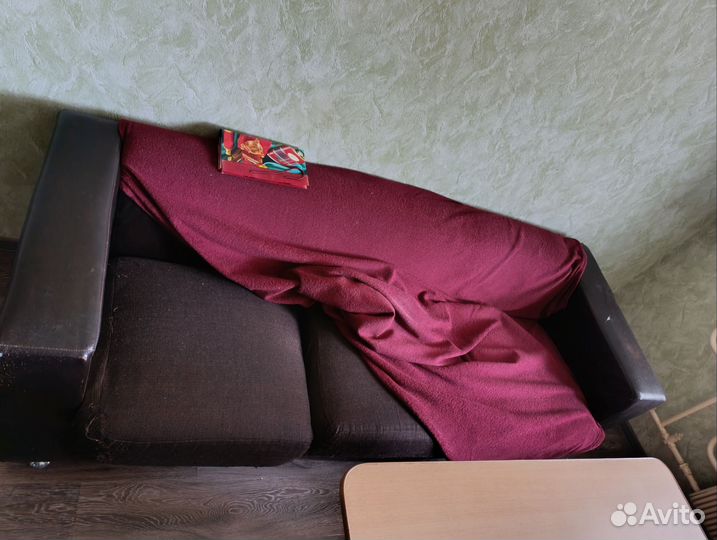 Кухонный диван