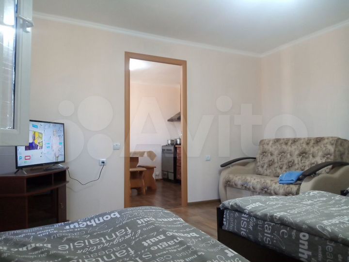 Дом 36 м² на участке 8 сот.