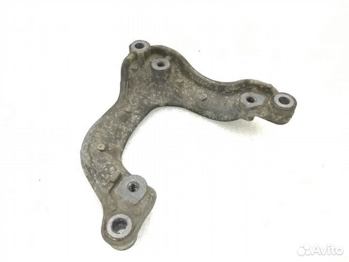 Кронштейн компрессора кондиционера Mitsubishi Asx