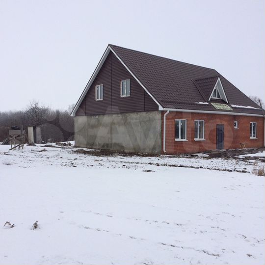 Дом 168 м² на участке 20 сот.