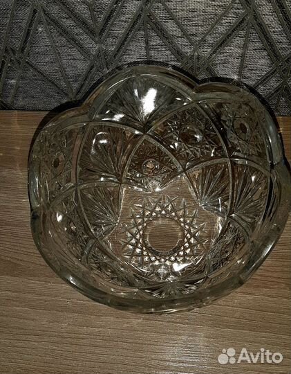 Хрустальная ваза салатник