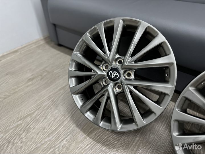 Диски KoKO1111 R17 5-114 HB для Toyota Lexus