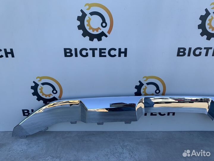 Накладка бампера Mercedes X166 A1668857622