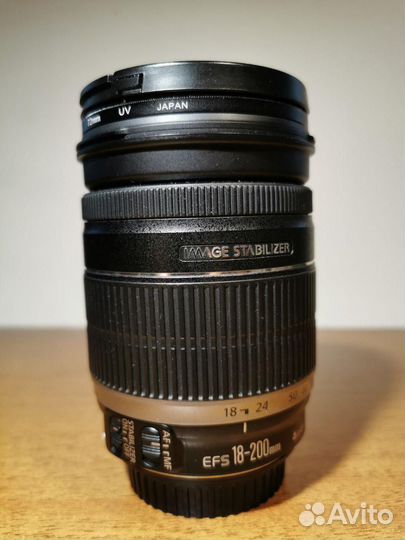 Объектив Canon EF-S 18-200 mm 3.5-5.6 IS