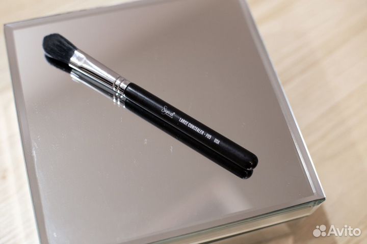 Кисть для макияжа Sigma