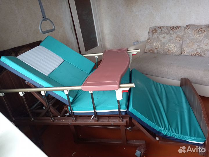 Медицинская кровать для лежачих больных бу