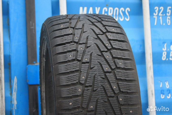 Nokian Tyres Hakkapeliitta 7 SUV 275/40 R20 106T