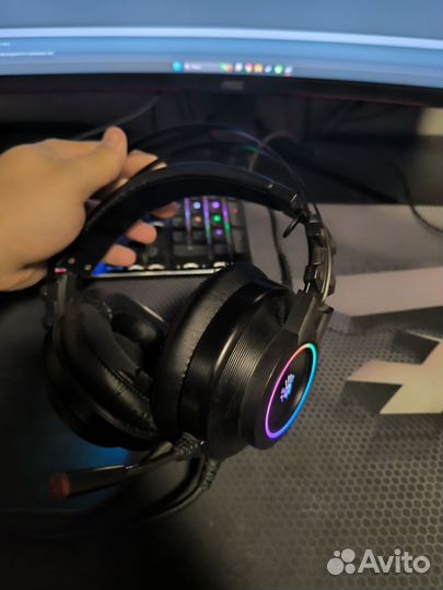 Микрофон и наушники